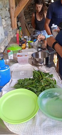 2021 (16) Compressed